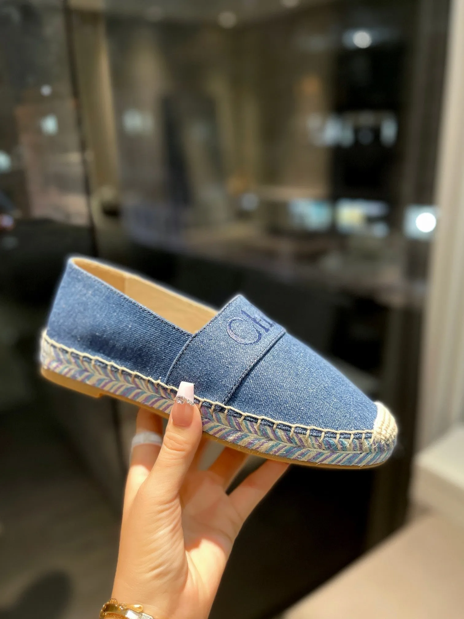 BLUE AND IN NAVY Flawless FABRIC CHLOÉ RAFFIA LOAFERS Special edition