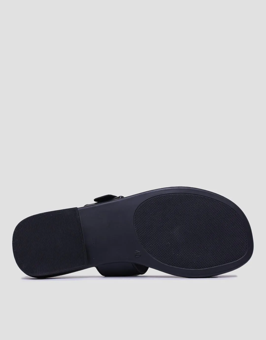 Connexion Simply Sandal Slipper Wanita