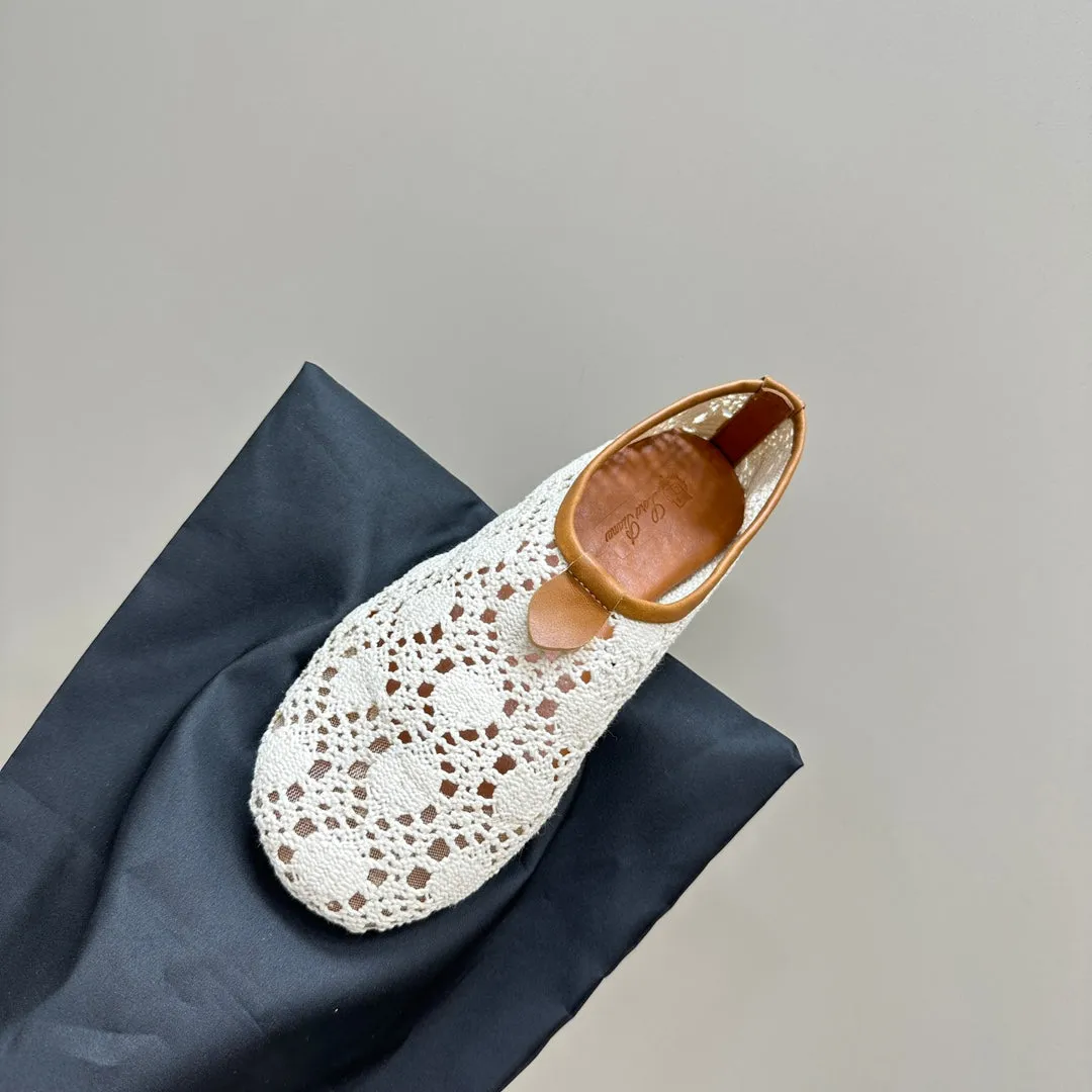 floaty flat mocassin sliper white fabric