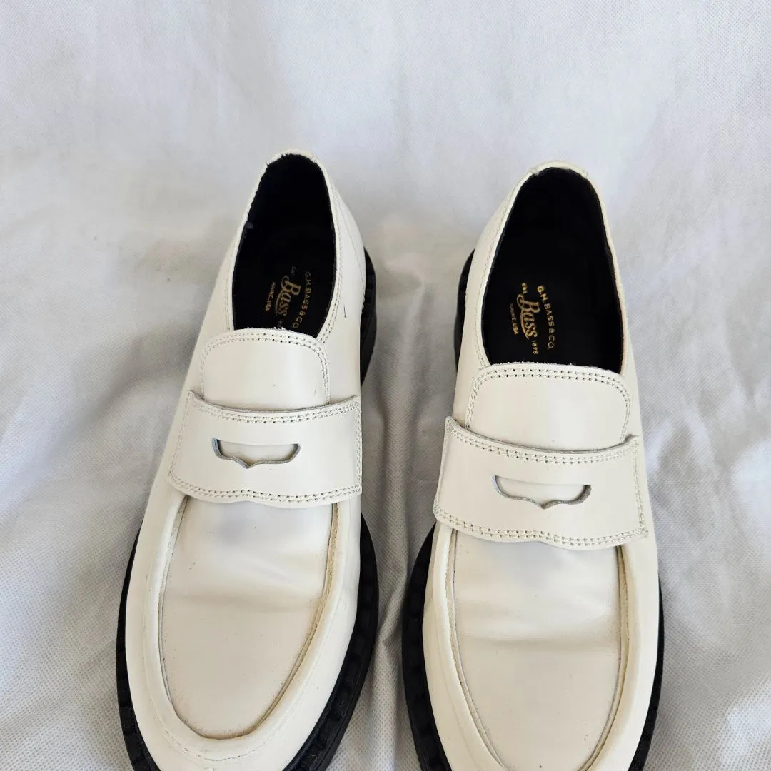 GH Bass white saddle loafer, 41