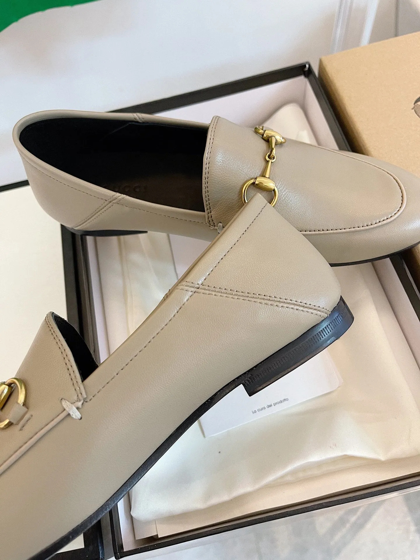 Gucci Sale ends today Trustworthy service BEIGE GG LOAFERS MULES