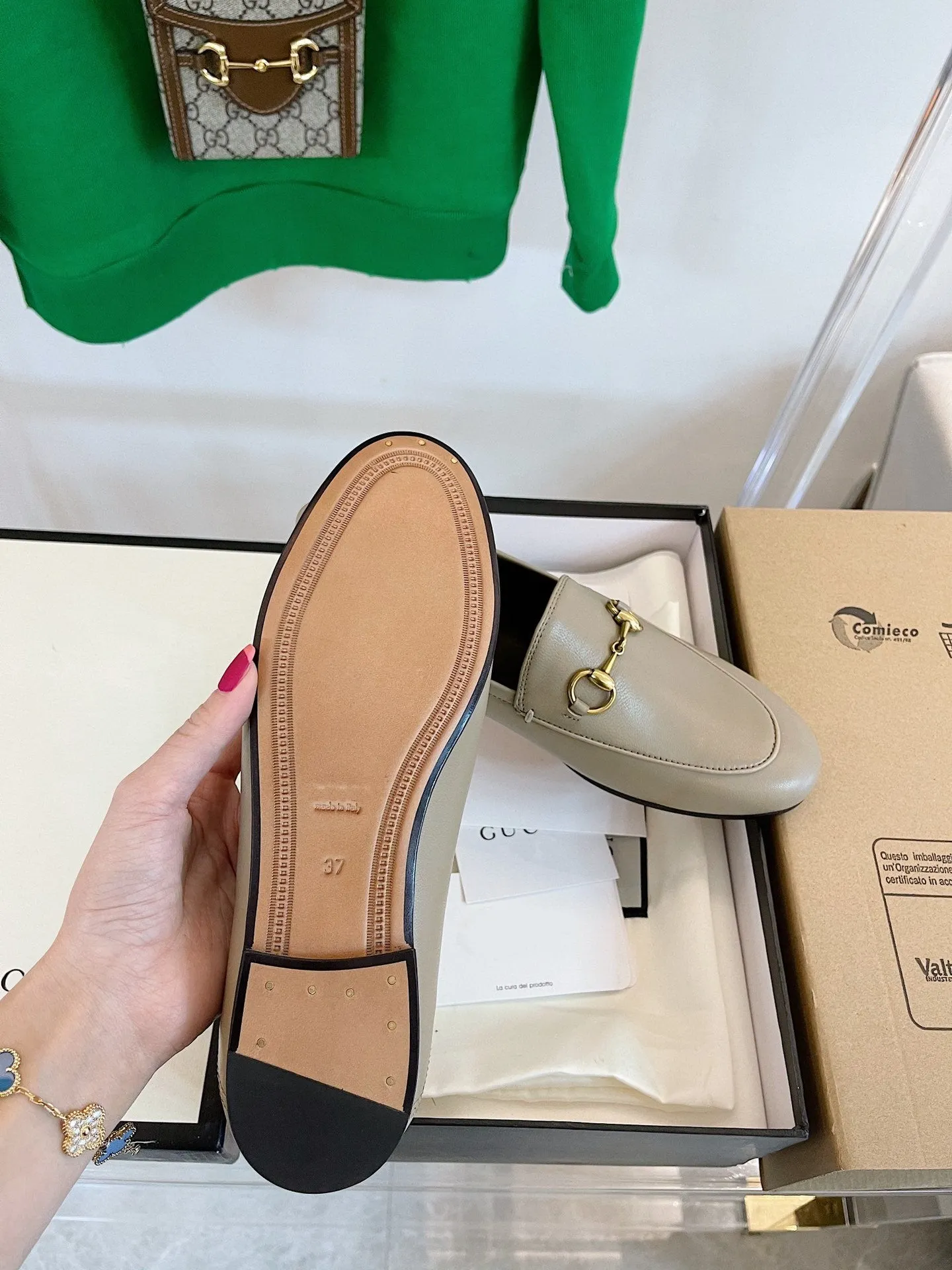 Gucci Sale ends today Trustworthy service BEIGE GG LOAFERS MULES
