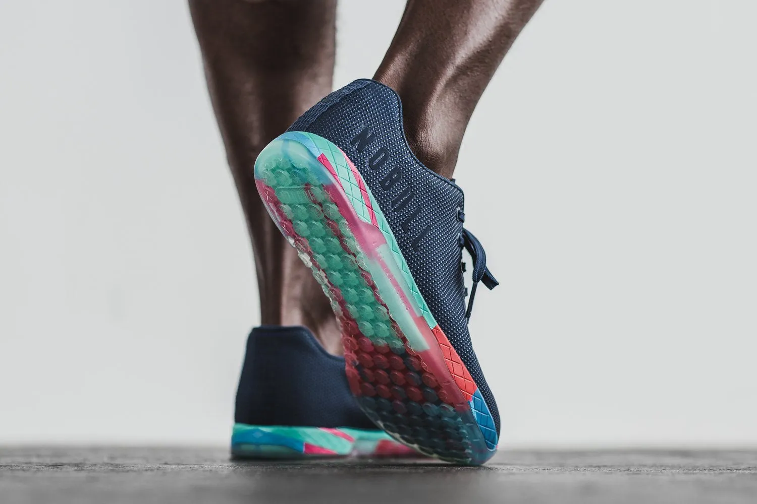 NAVY LIGHTNING TRAINER (MEN'S)
