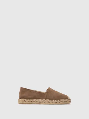 Slip-on Espadrilles SERJ548FLY TAUPE